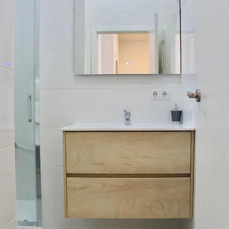 Nuevo Estudio Divina Pastora N-4 Málaga Esterno foto